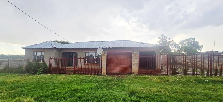3 Bedroom Property for Sale in Rodenbeck Free State